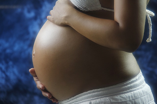 Wprowadzanie nowych pokarmów do diety niemowlaka