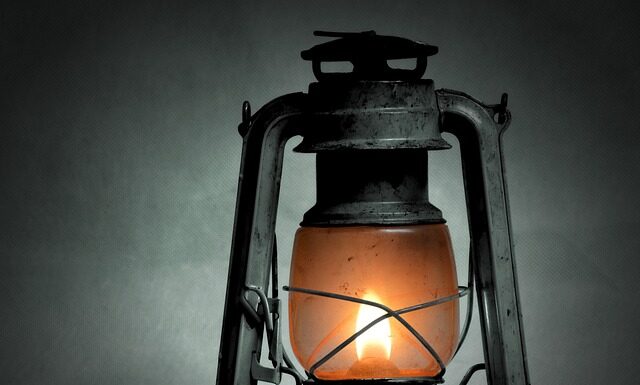 Z czego są klosze do lamp? Z czego są klosze do lamp?